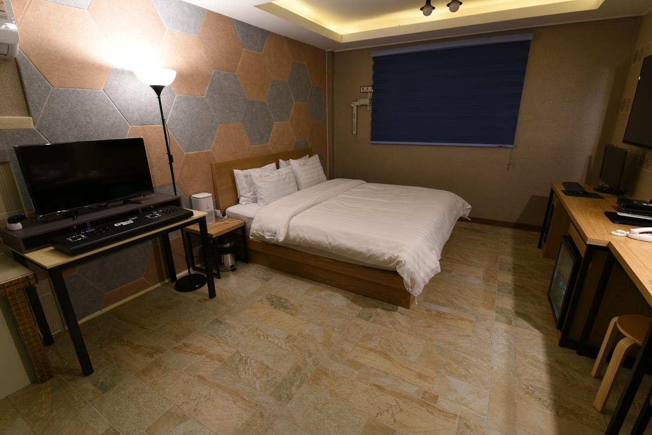 Jecheon Q Motel المظهر الخارجي الصورة